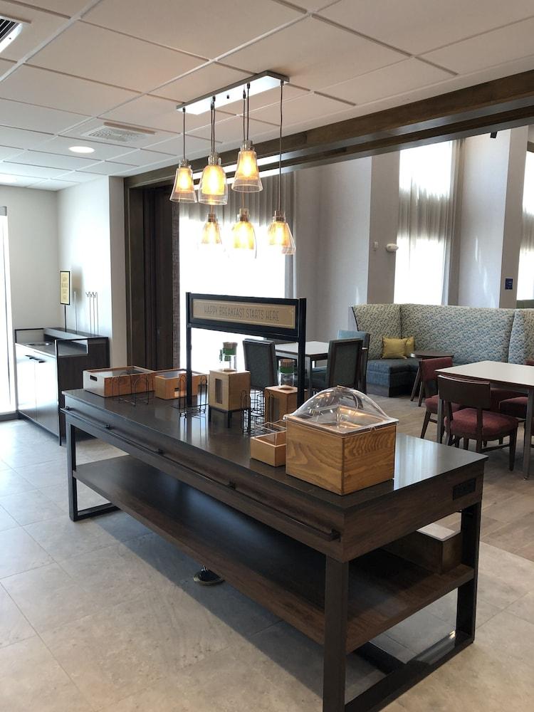 Hampton Inn & Suites Пекин Экстерьер фото