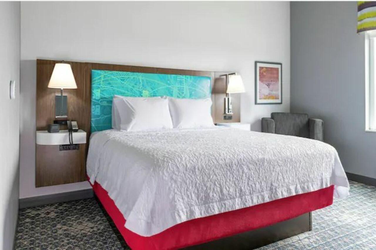 Hampton Inn & Suites Пекин Экстерьер фото