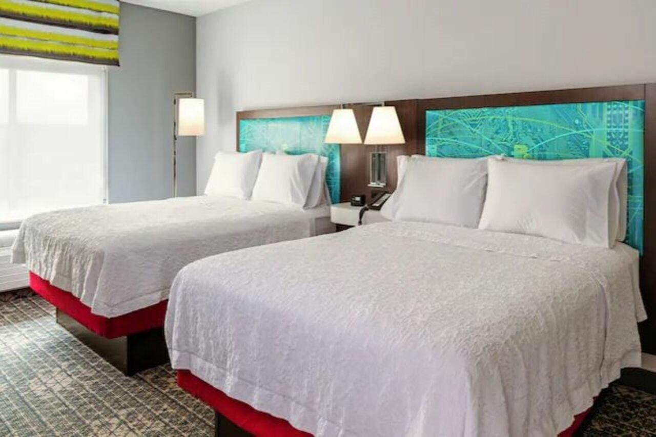 Hampton Inn & Suites Пекин Экстерьер фото